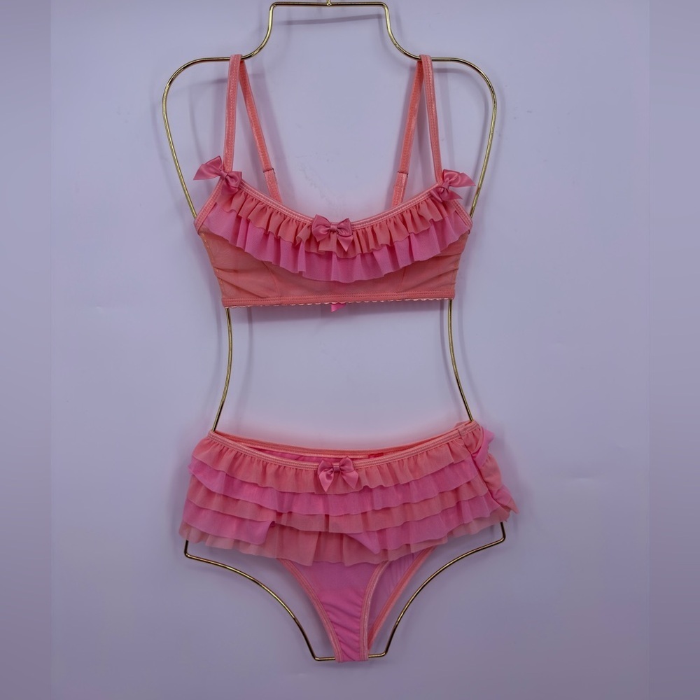 Sugar Thrillz Pink Ruffle Lingerie Set XXS Top Small Bottom Coquette